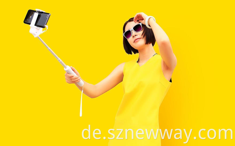 Xiaoyi Selfie Stick